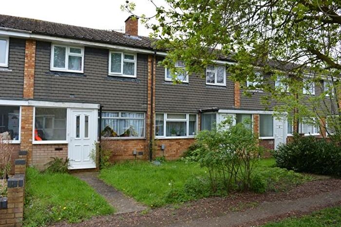 3 Bedroom Terraced House To Rent In Martham Close, Bedford, MK40