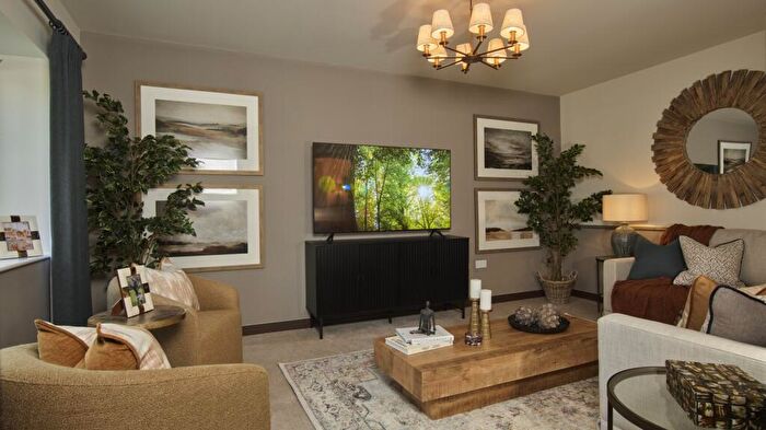 4 Bedroom Detached House For Sale In Thornwood Park, Thornwood, Epping, CM16