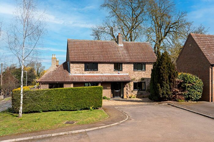 4 Bedroom Detached House For Sale In Station Road, Haddenham, CB6