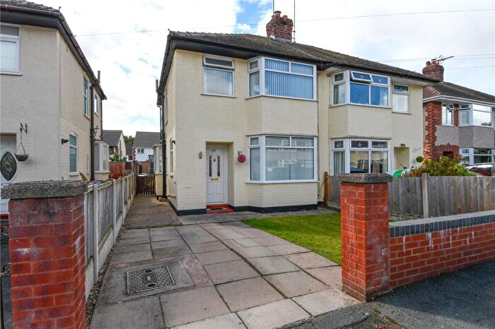 3 Bedroom Semi-Detached House For Sale In Mansfield Road, Whitby, Ellesmere Port, CH65