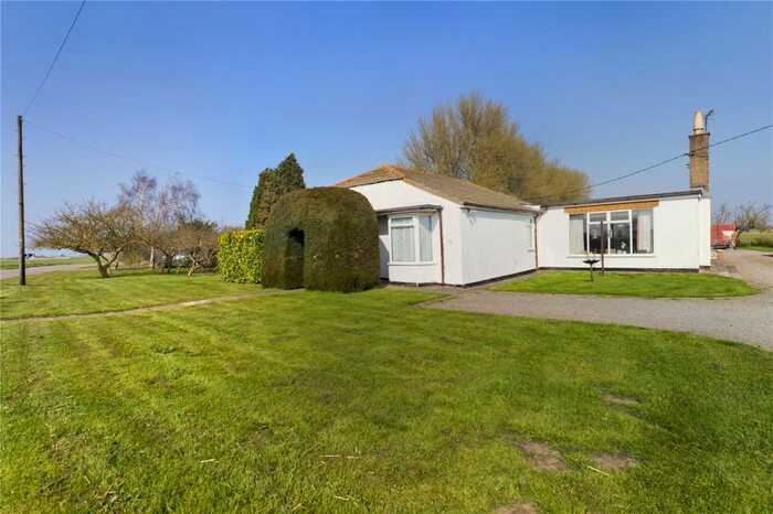 4 Bedroom Bungalow For Sale In Whittlesey Road, Benwick, March, Cambridgeshire, PE15
