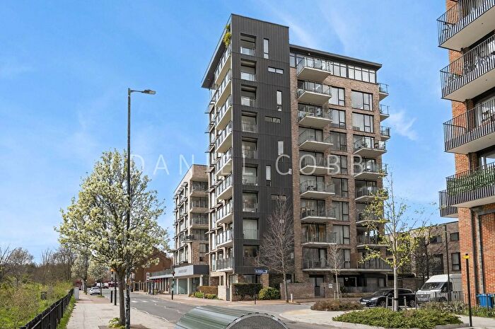2 Bedroom Flat For Sale In Albany Road, Arments Court, SE5