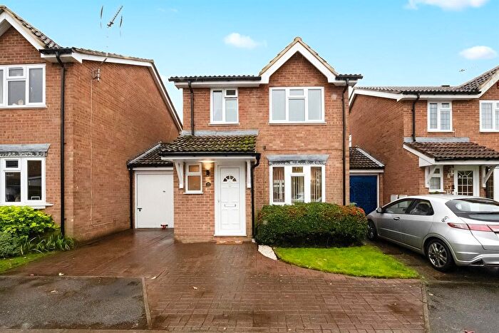 3 Bedroom Detached House For Sale In Cricketers Close, Harrietsham, Maidstone, ME17