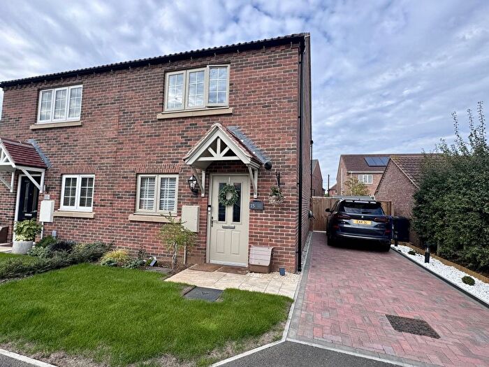 2 Bedroom Semi-detached House To Rent In Daisy Drive, Sprotbrough, Doncaster, DN5