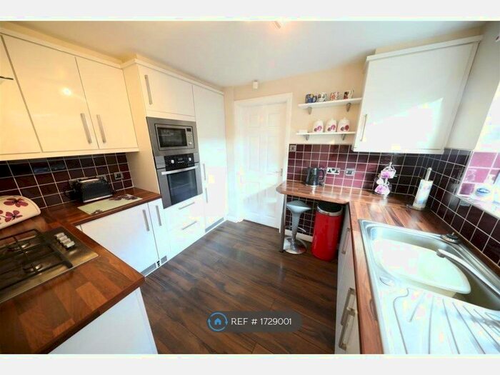 4 Bedroom End Of Terrace House To Rent In Hardwick Street, Hull, HU5