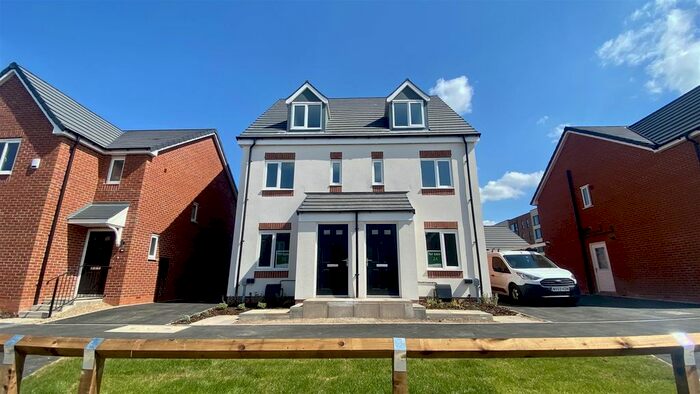 3 Bedroom Semi-Detached House To Rent In Monticello Way, Coventry, CV4