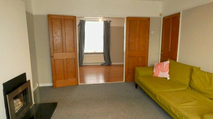 3 Bedroom Terraced House To Rent In Westcott Crescent, Hanwell, London W7