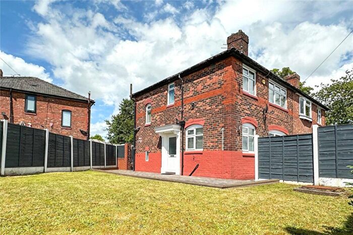 3 Bedroom Semi-Detached House To Rent In Shawford Road, Moston, Manchester, M40