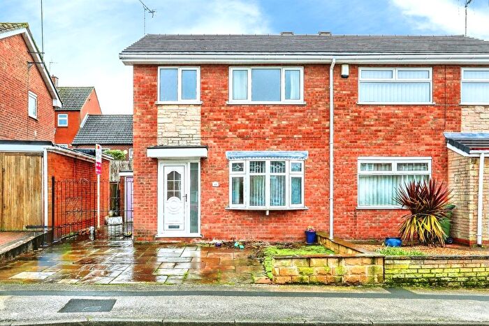 3 Bedroom Semi Detached House For Sale In Turnberry, Worksop, S81