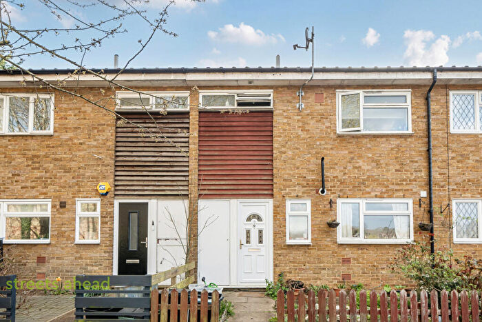 3 Bedroom Terraced House For Sale In Chipstead Close, London, SE19