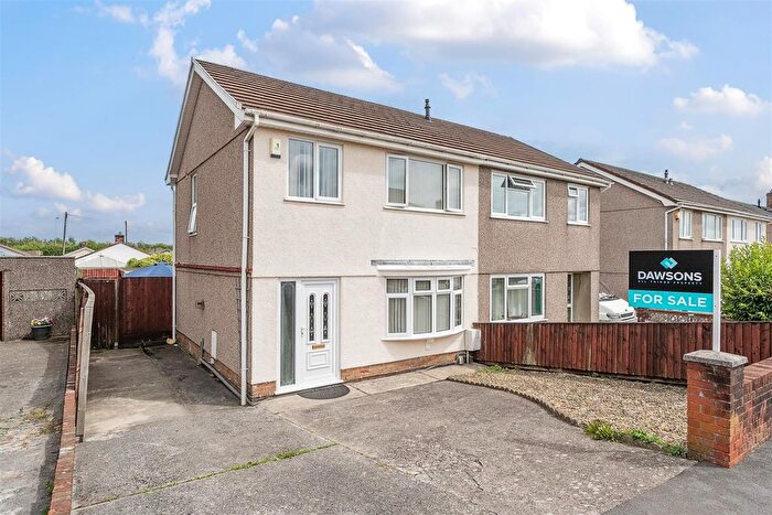 3 Bedroom Semi-Detached House For Sale In Heol Cynan, Gorseinon, Swansea, SA4