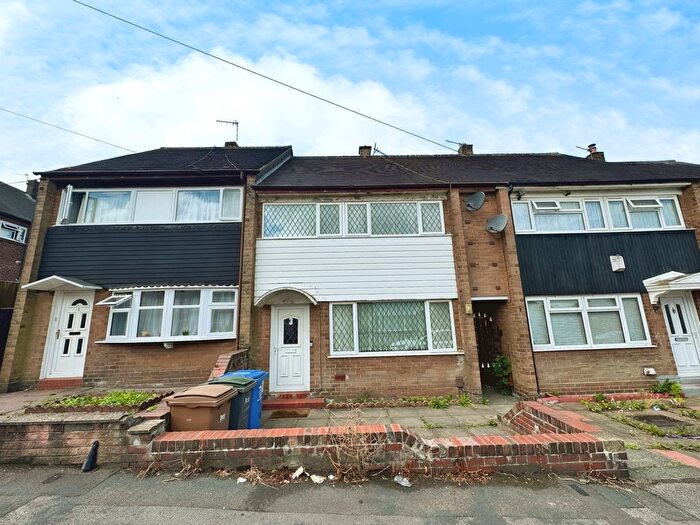 3 Bedroom Terraced House To Rent In Dilke Street, Stoke-On-Trent, Staffordshire, ST1