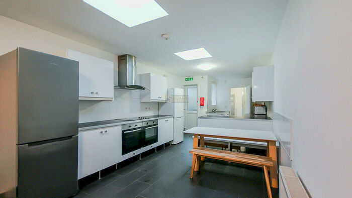 5 Bedroom Terraced House To Rent In Croydon Road, Selly Oak - Student Property, B29