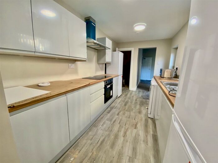 6 Bedroom Private Hall To Rent In Coulston Road, Lancaster, LA1