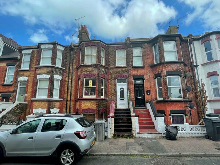 1 Bedroom Maisonette To Rent In Garfield Road, Westbrook, Margate, CT9