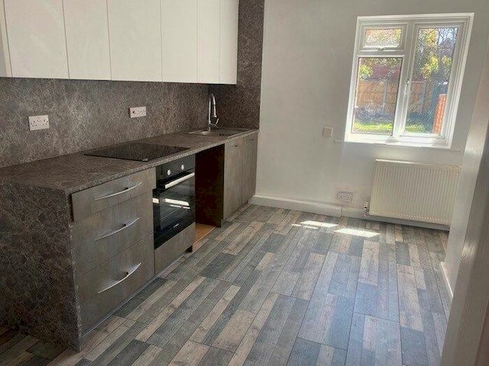 3 Bedroom Terraced House To Rent In Spring Road, Bournemouth, BH1