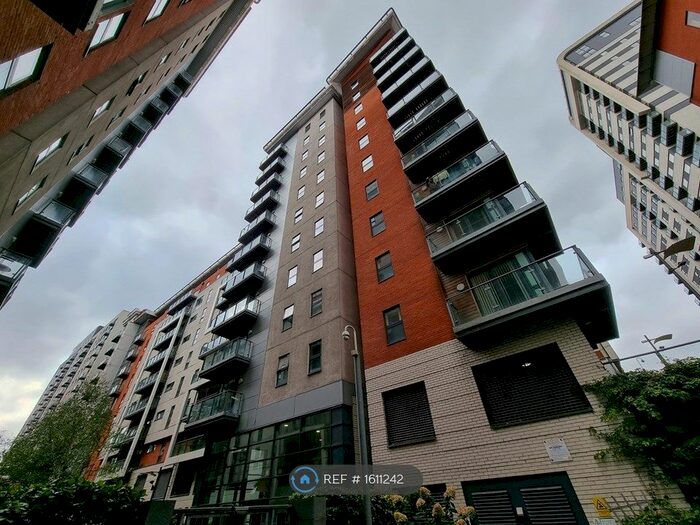 1 Bedroom Flat To Rent In Barton Place, Manchester, M4