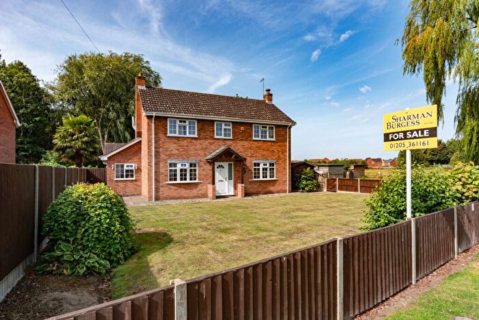 3 Bedroom Detached House For Sale In Station Road, Swineshead, Boston, PE20
