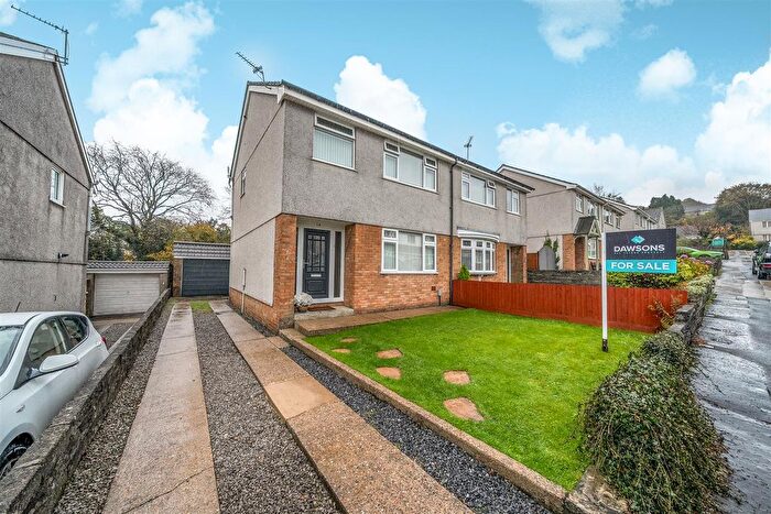 3 Bedroom Semi-Detached House For Sale In Rosewarne Close, Waunarlwydd, Swansea, SA5