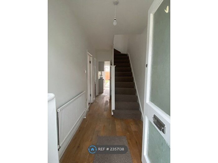 3 Bedroom Terraced House To Rent In Nutfield Road, Thornton Heath, CR7