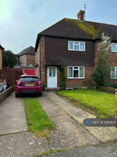 2 Bedroom Semi-Detached House To Rent In Harebeating Drive, Hailsham, BN27