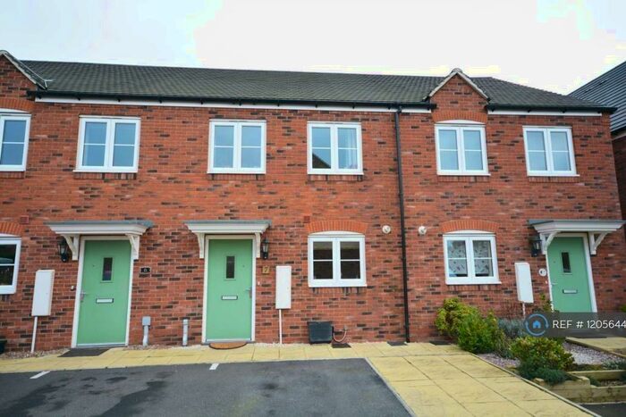 2 Bedroom Terraced House To Rent In Green Grove, Rugby, CV22
