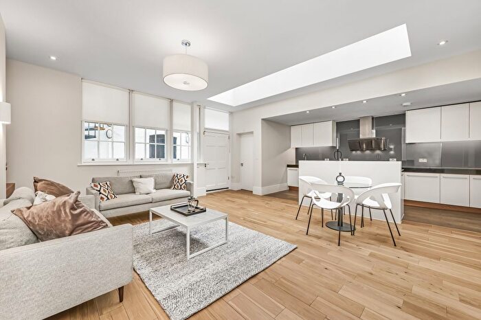 1 Bedroom Flat To Rent In Devonshire Place, Marylebone, W1G