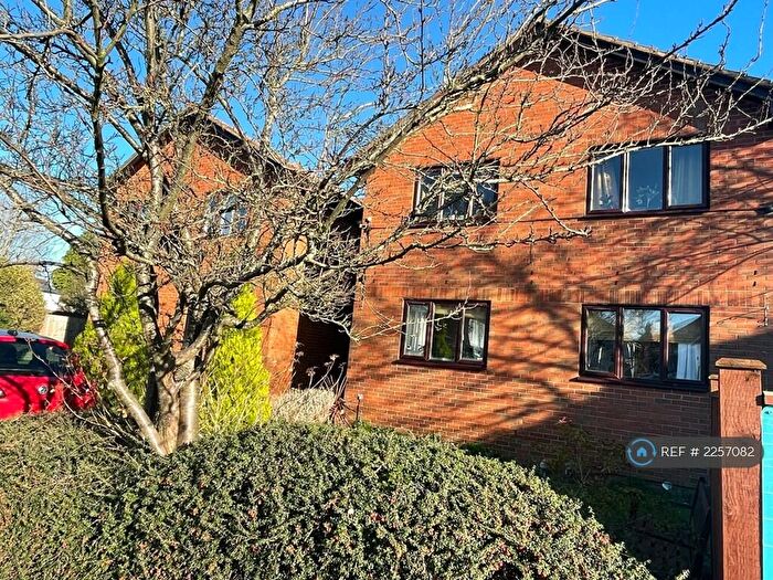 1 Bedroom Flat To Rent In Belvedere Close, Guildford, GU2