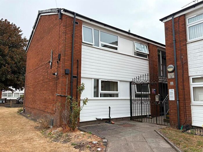 2 Bedroom Flat To Rent In De Villiers Avenue, Liverpool, L23