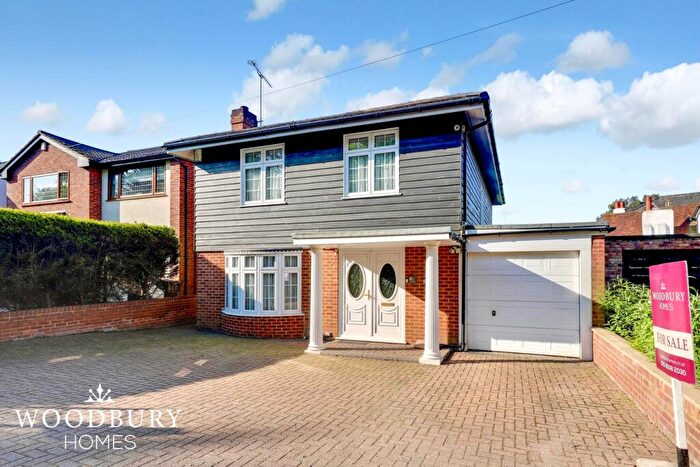 4 Bedroom Detached House For Sale In Traps Hill, Loughton, IG10