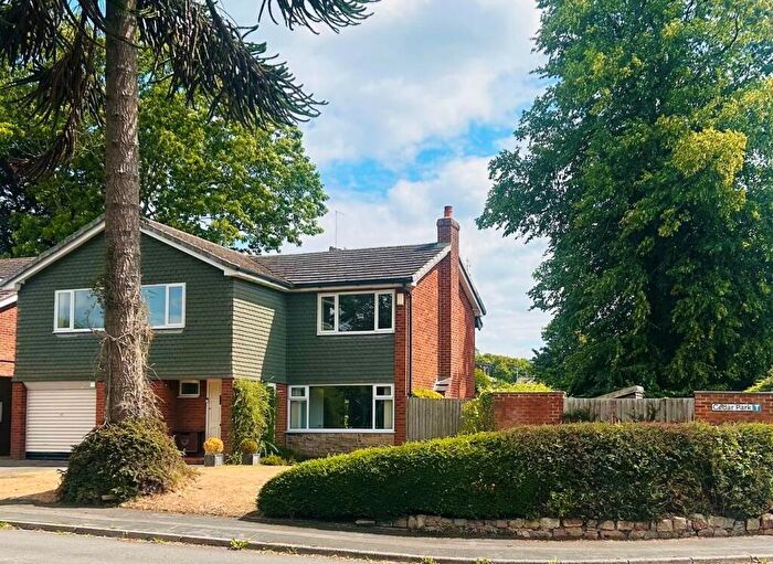 5 Bedroom Detached House To Rent In Cedar Park, Stone, ST15
