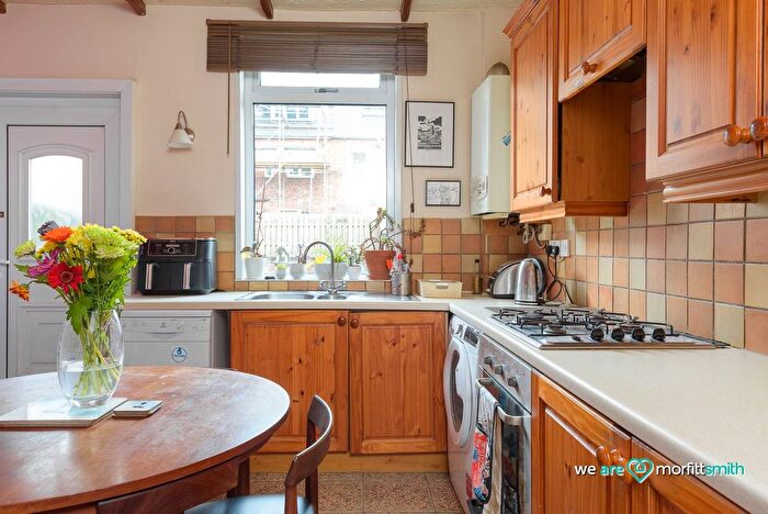 3 Bedroom Terraced House For Sale In Parkside Road, Hillsborough, S6