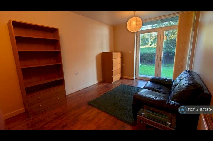 1 Bedroom Flat To Rent In Cherry Street, Sheffield, S2