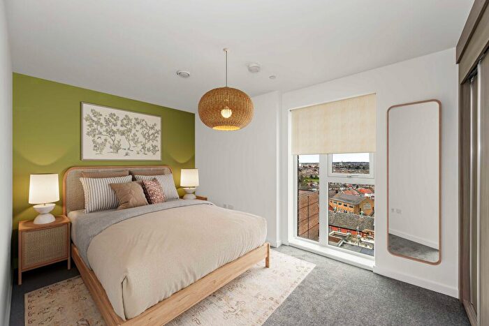 1 Bedroom Apartment For Sale In One Goodmayes, Ilford, Redbridge, IG3