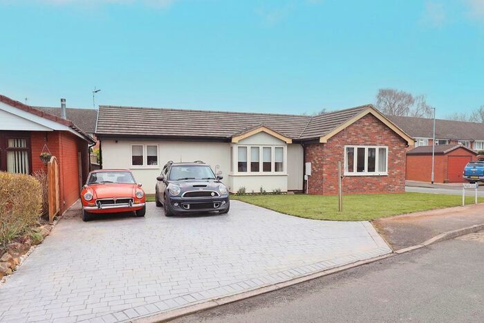 3 Bedroom Detached Bungalow For Sale In Maple Close, Yarnfield, Stone, Staffordshire, ST15