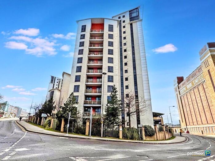 2 Bedroom Apartment To Rent In Mill Road, Gateshead, Tyne And Wear, NE8
