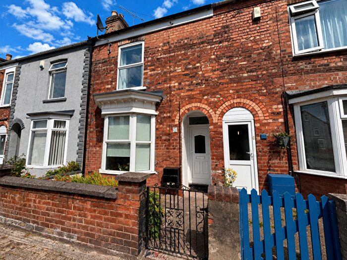 2 Bedroom Terraced House For Sale In Drake Street, Gainsborough, DN21