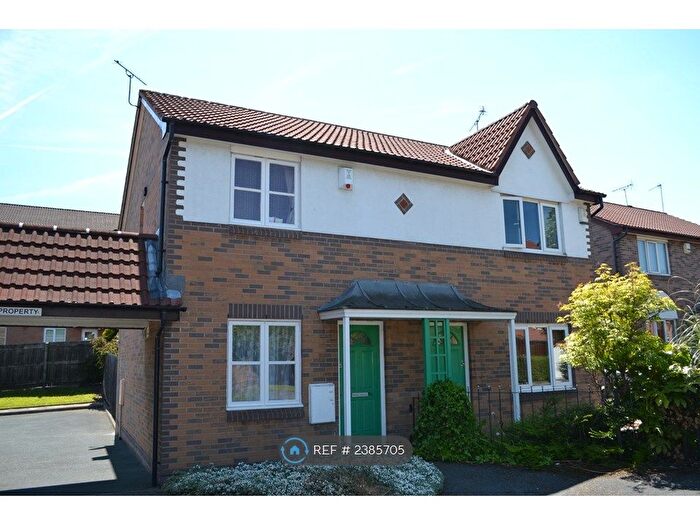 2 Bedroom Semi-Detached House To Rent In Grange Road, Hunslet, Leeds, LS10