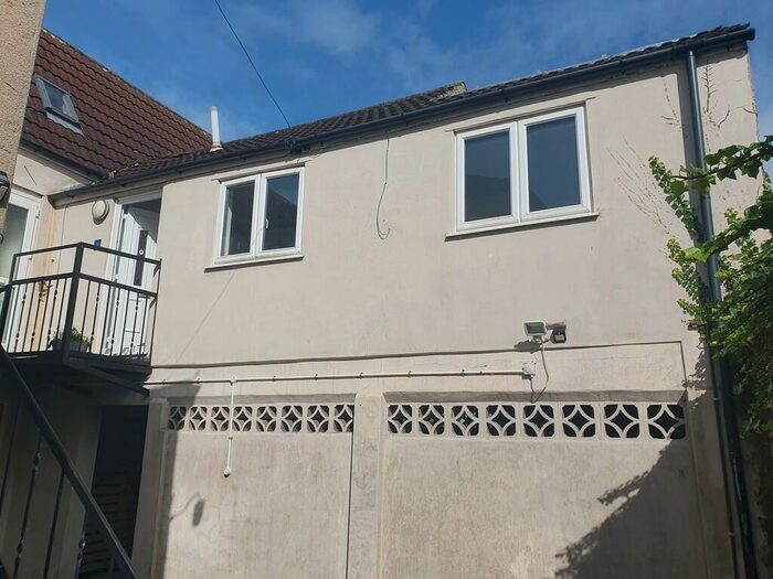 2 Bedroom Apartment To Rent In The Causeway, Chippenham, SN15