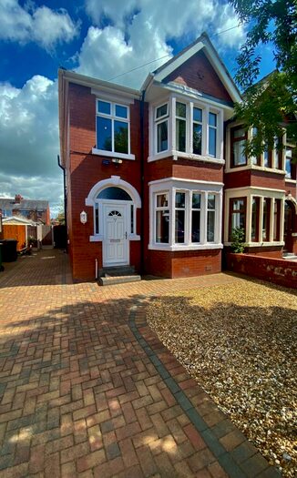 3 Bedroom Semi-Detached House To Rent In Gaythorne Avenue, Preston, PR1