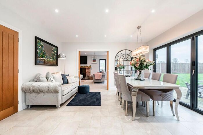 5 Bedroom Detached House For Sale In Reymerston Road, Garvestone, NR9