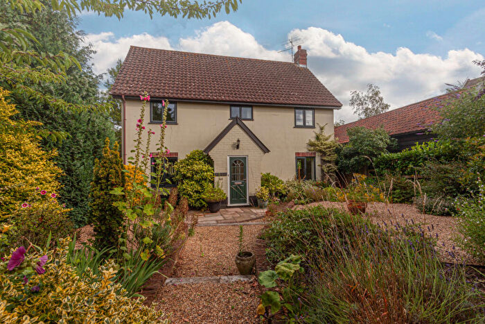 4 Bedroom Detached House For Sale In High Street, Ufford, IP13
