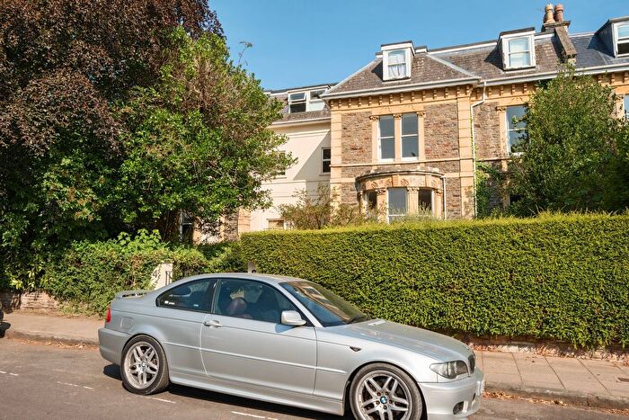 1 Bedroom Flat For Sale In All Saints Road, Clifton, Bristol, BS8