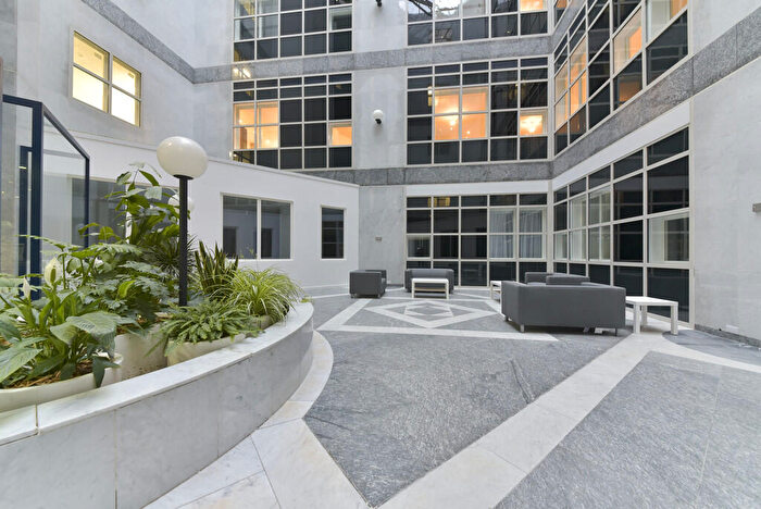 2 Bedroom Apartment To Rent In Bayard Appartments, Broadway, PE1