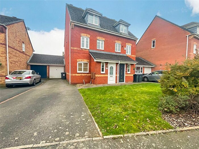 4 Bedroom Semi-Detached House To Rent In Scarecrow Lane, Sutton Coldfield, West Midlands, B75