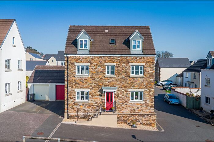 4 Bedroom Detached House For Sale In Tannery Close, South Molton, EX36