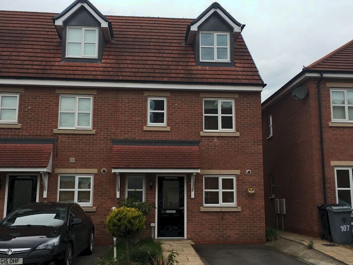 3 Bedroom End Of Terrace House To Rent In Banks Crescent, Stamford, PE9