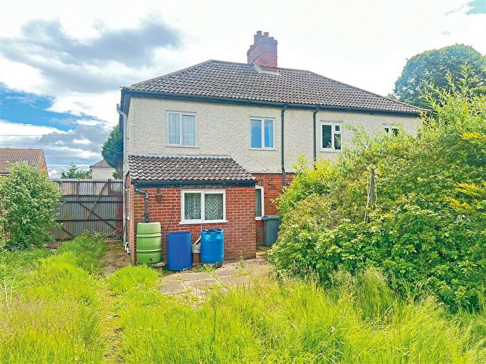 3 Bedroom Semi-Detached House For Sale In New Road, Reedham, Norwich, NR13