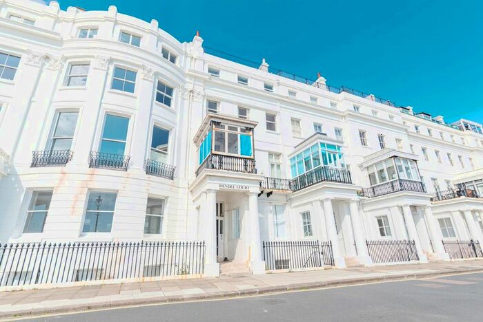 2 Bedroom Flat To Rent In Chichester Terrace, Brighton, East Sussex, BN2