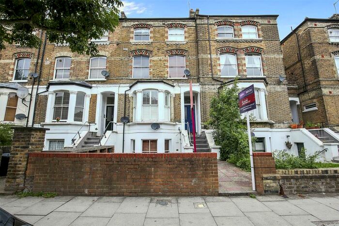 2 Bedroom Flat To Rent In Tufnell Park Road, Tufnell Park, London, N7